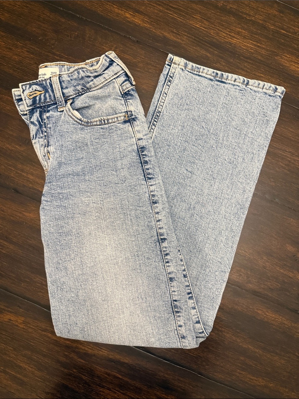 abercrombie kids Light Wash Jeans, Girls 11/12 Long